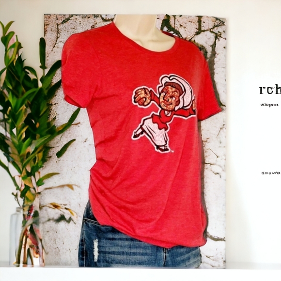 Red retro graphic print baseball tee women's size medium - Picture 1 of 7